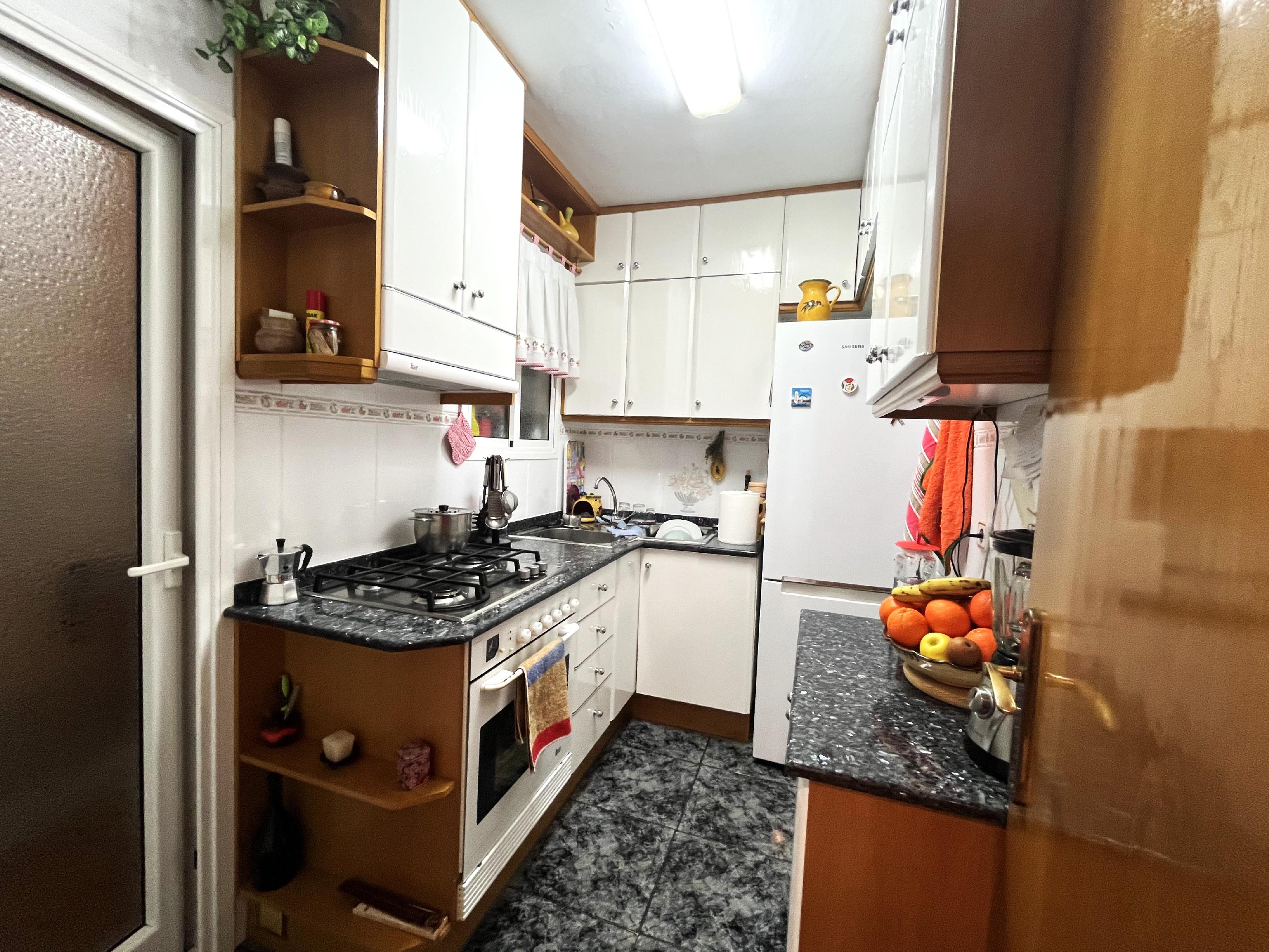 Imagen 18 Piso en venta en Esparreguera / Zona  inst. Cairat