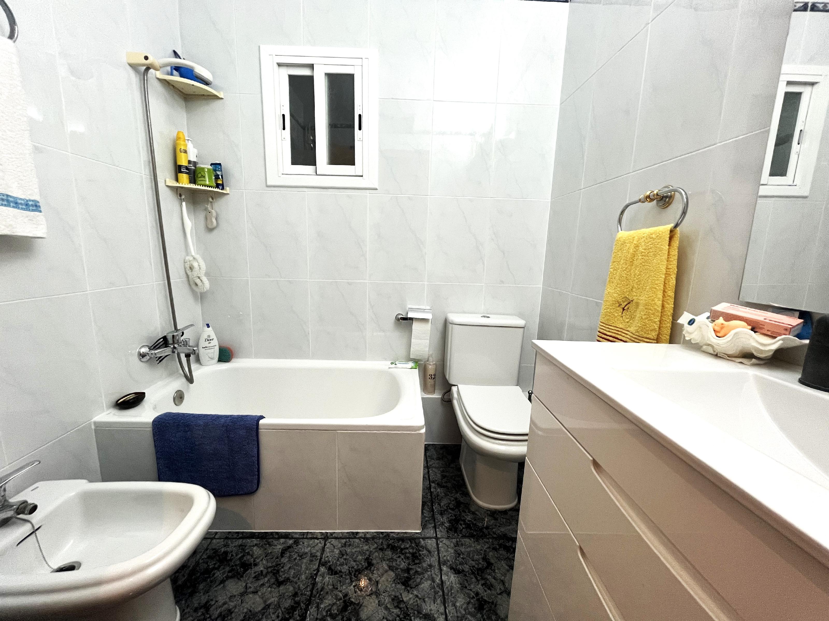 Imagen 22 Piso en venta en Esparreguera / Zona  inst. Cairat