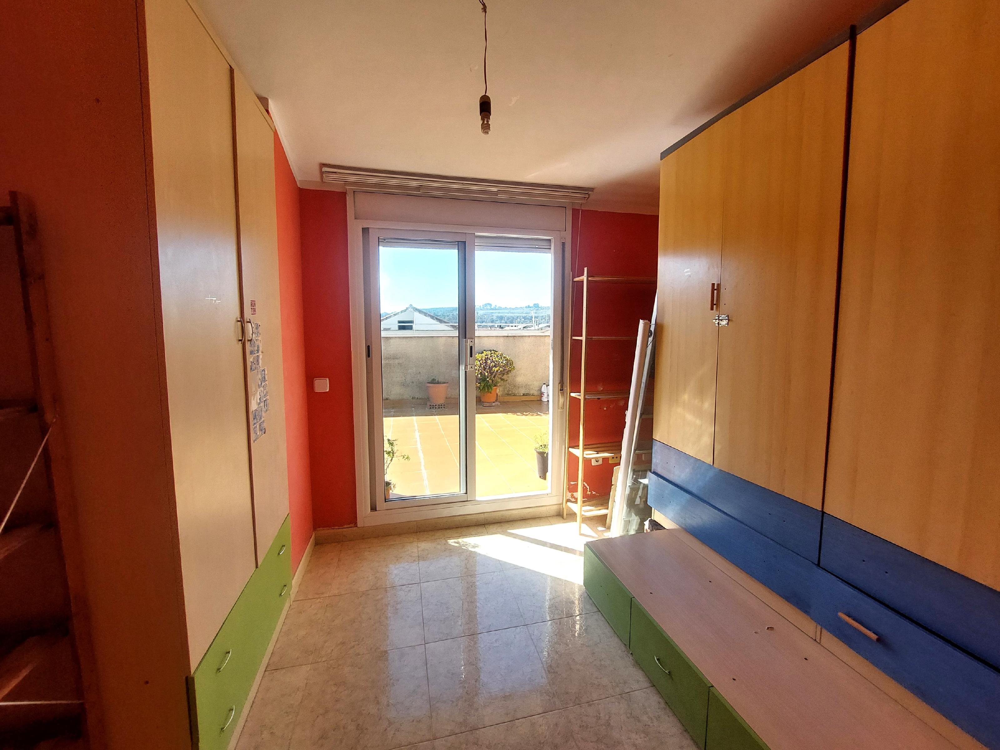 Imagen 22 Piso en venta en Olesa De Montserrat / Zona de l´Eixample