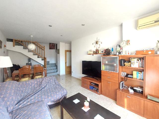 Imagen 12 Inmueble 301277 - Piso en venta en Olesa De Montserrat / Zona de l´Eixample