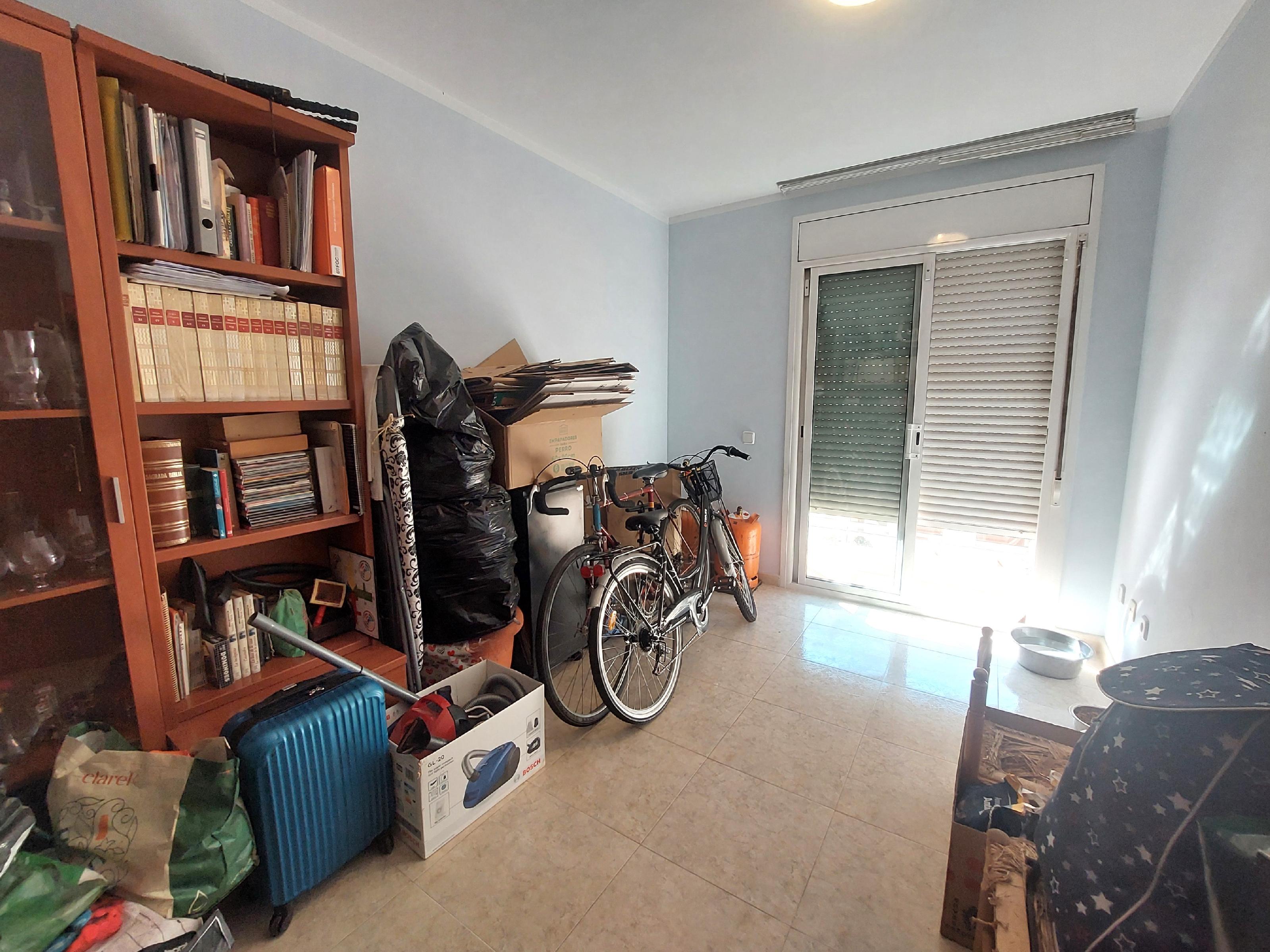 Imagen 17 Piso en venta en Olesa De Montserrat / Zona de l´Eixample