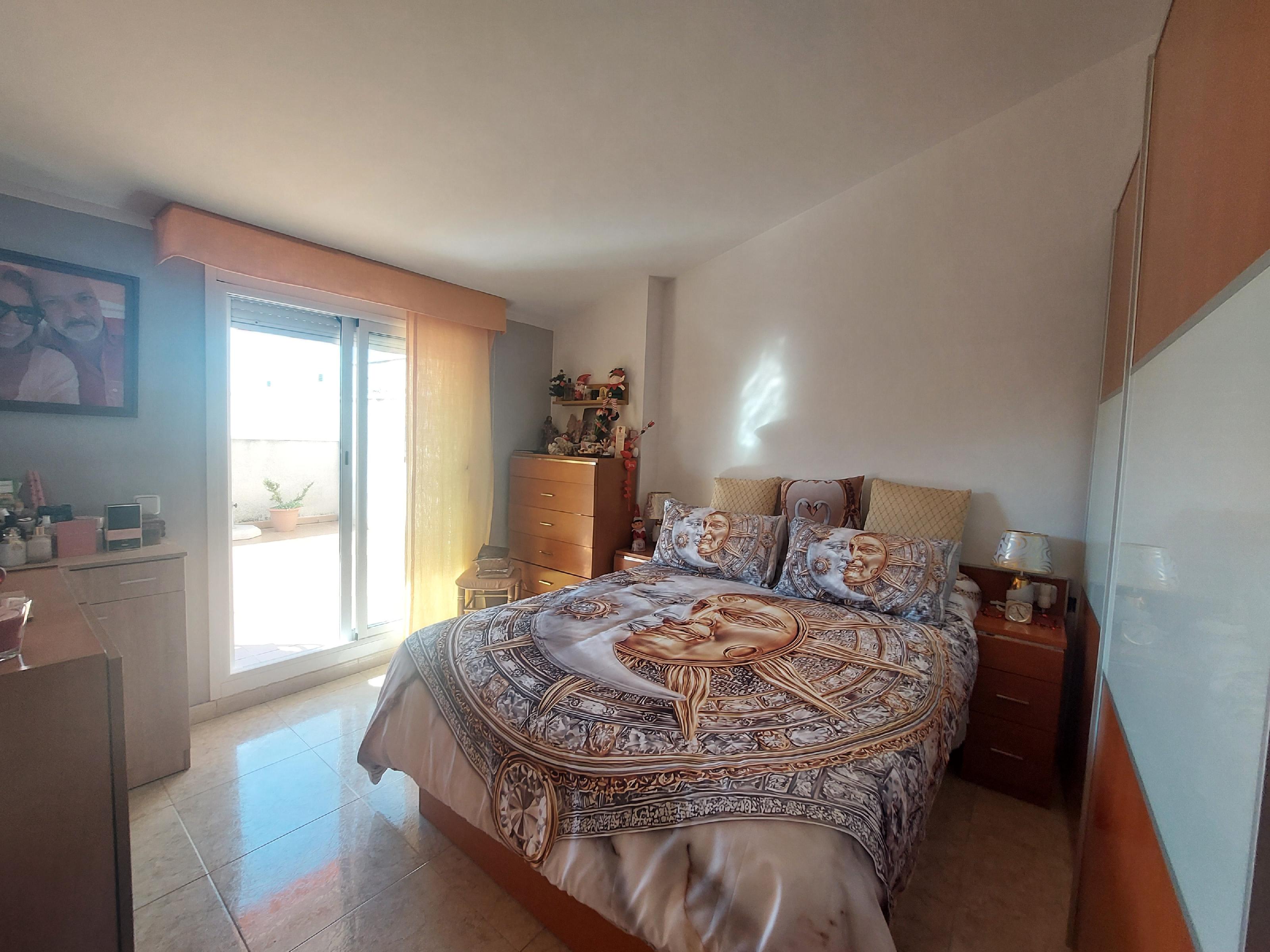 Imagen 20 Piso en venta en Olesa De Montserrat / Zona de l´Eixample