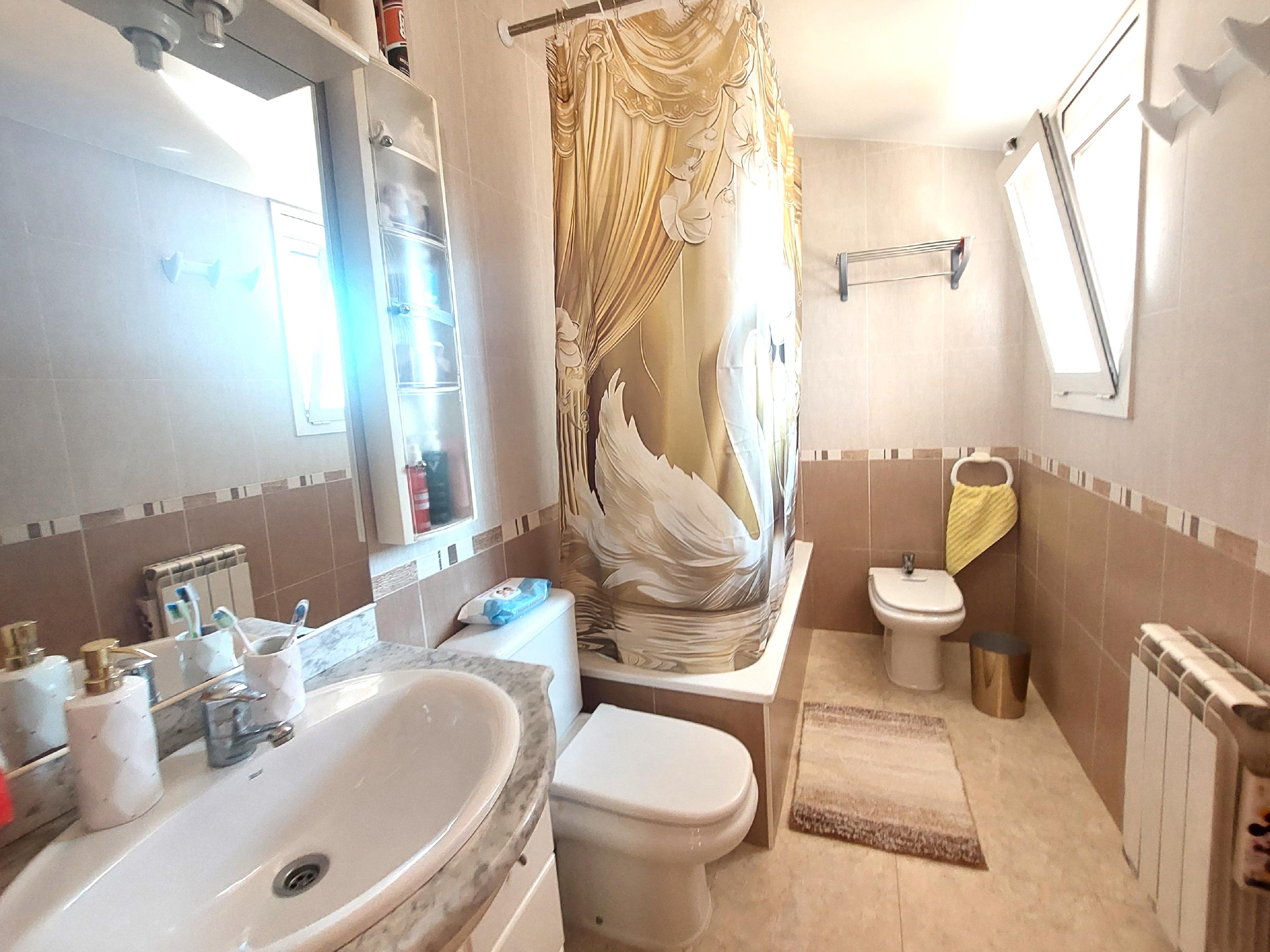 Imagen 21 Piso en venta en Olesa De Montserrat / Zona de l´Eixample