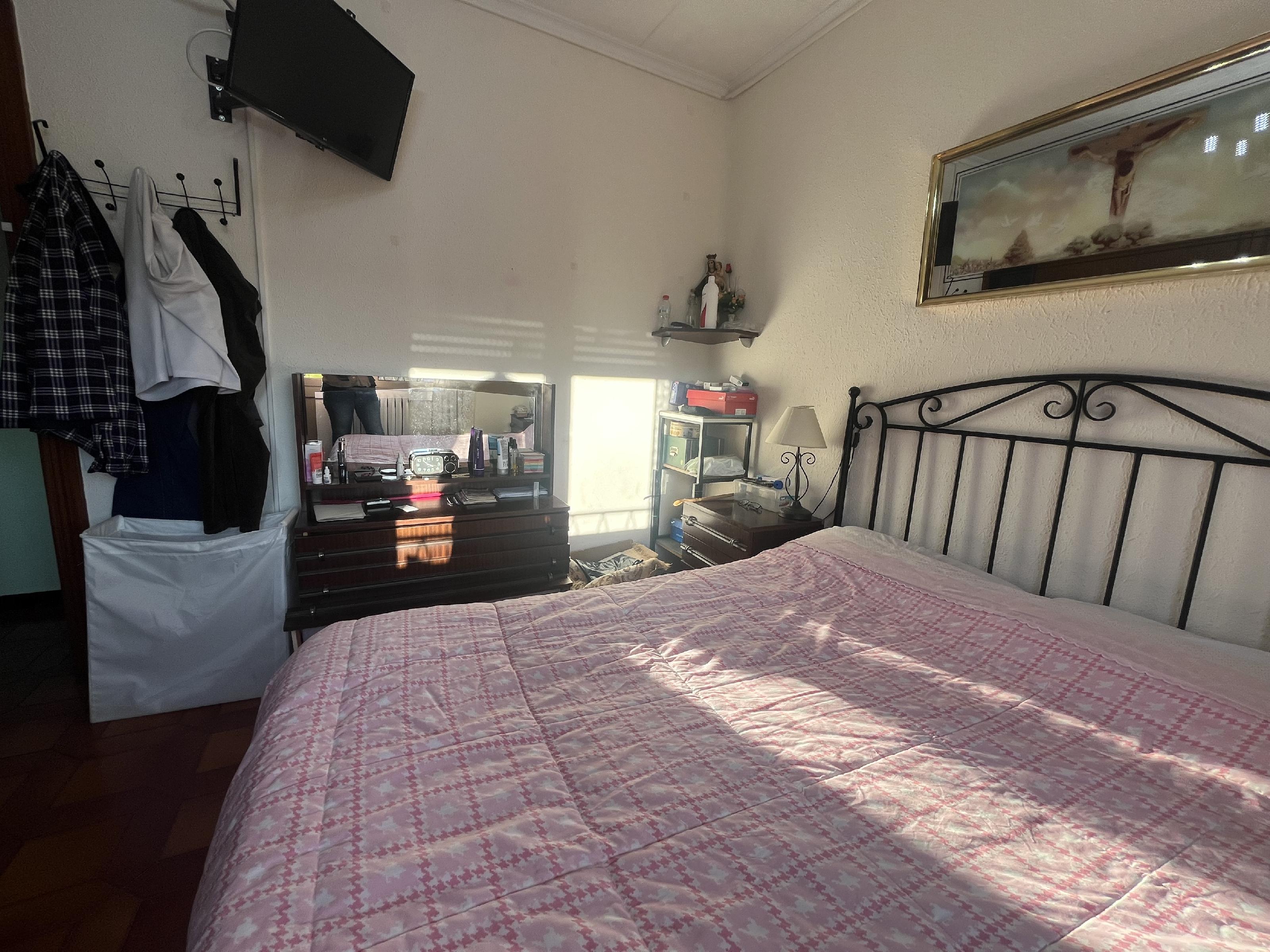 Imagen 21 Casa Pareada en venta en Sant Vicenç De Castellet / Zona deportiva, junto oficina de Correos