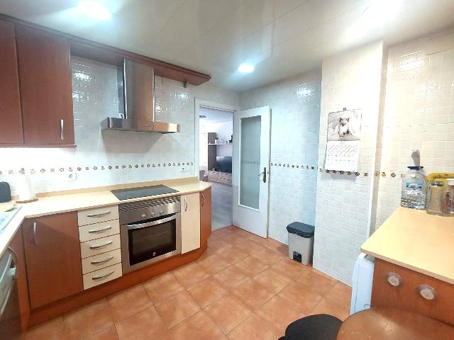Imagen 7 Inmueble 301523 - Piso en venta en Sant Andreu De La Barca / Cerca del cuap La Solana.