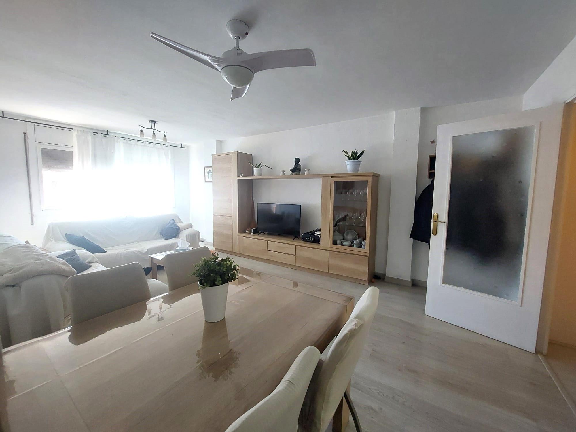 Imagen 1 Piso en venta en Sant Andreu De La Barca / Cerca del cuap La Solana.