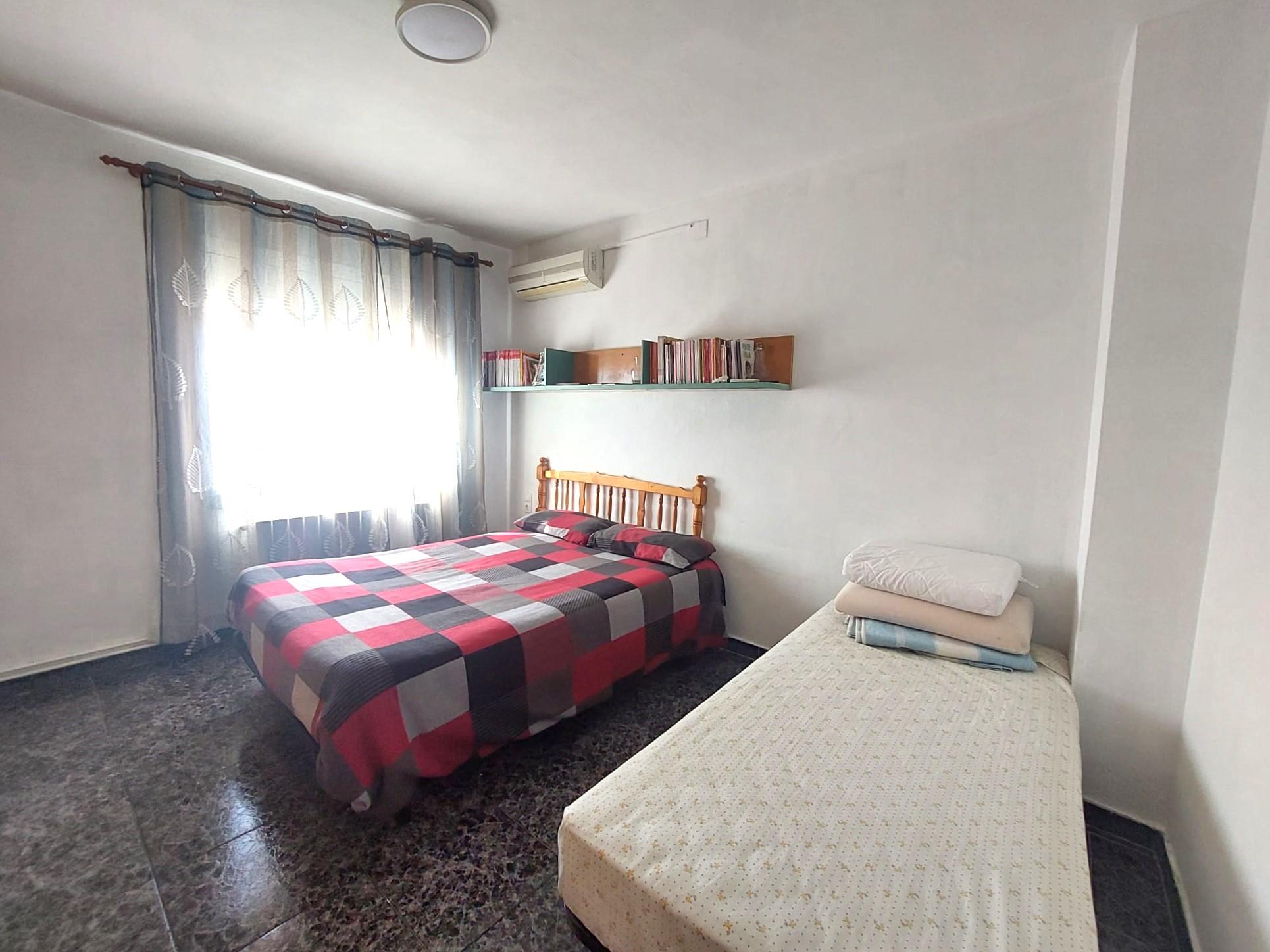 Imagen 17 Casa en venta en Olesa De Montserrat / Cerca del supermercado Dia. 