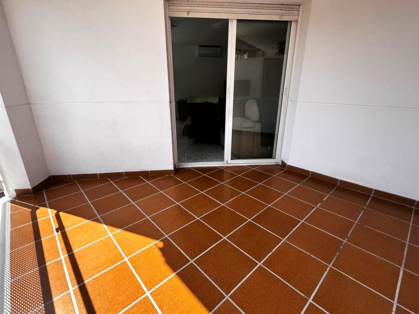 Imagen 1 Piso en venta en Olesa De Montserrat / Zona campo de fútbol