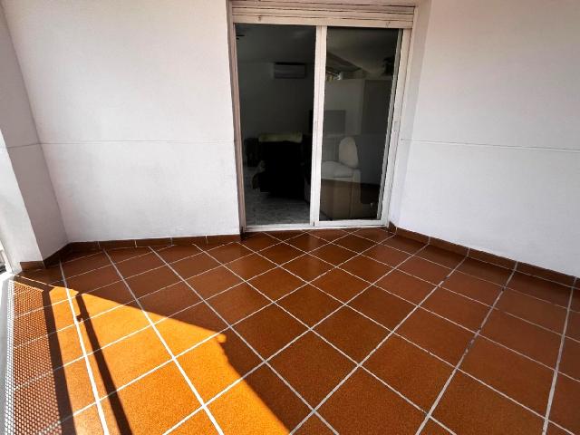Imagen 1 Inmueble 302749 - Piso en venta en Olesa De Montserrat / Zona campo de fútbol