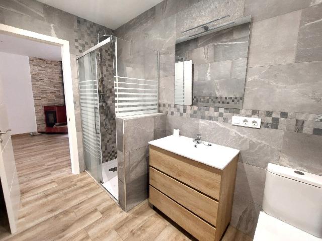 Imagen 8 Inmueble 302930 - Casa Aislada en venta en Abrera / Urb. Can Villalba Abrera.