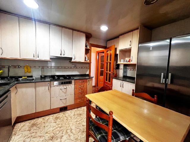 Imagen 10 Inmueble 303293 - Piso en venta en Abrera /  Zona cerca Mercadona 