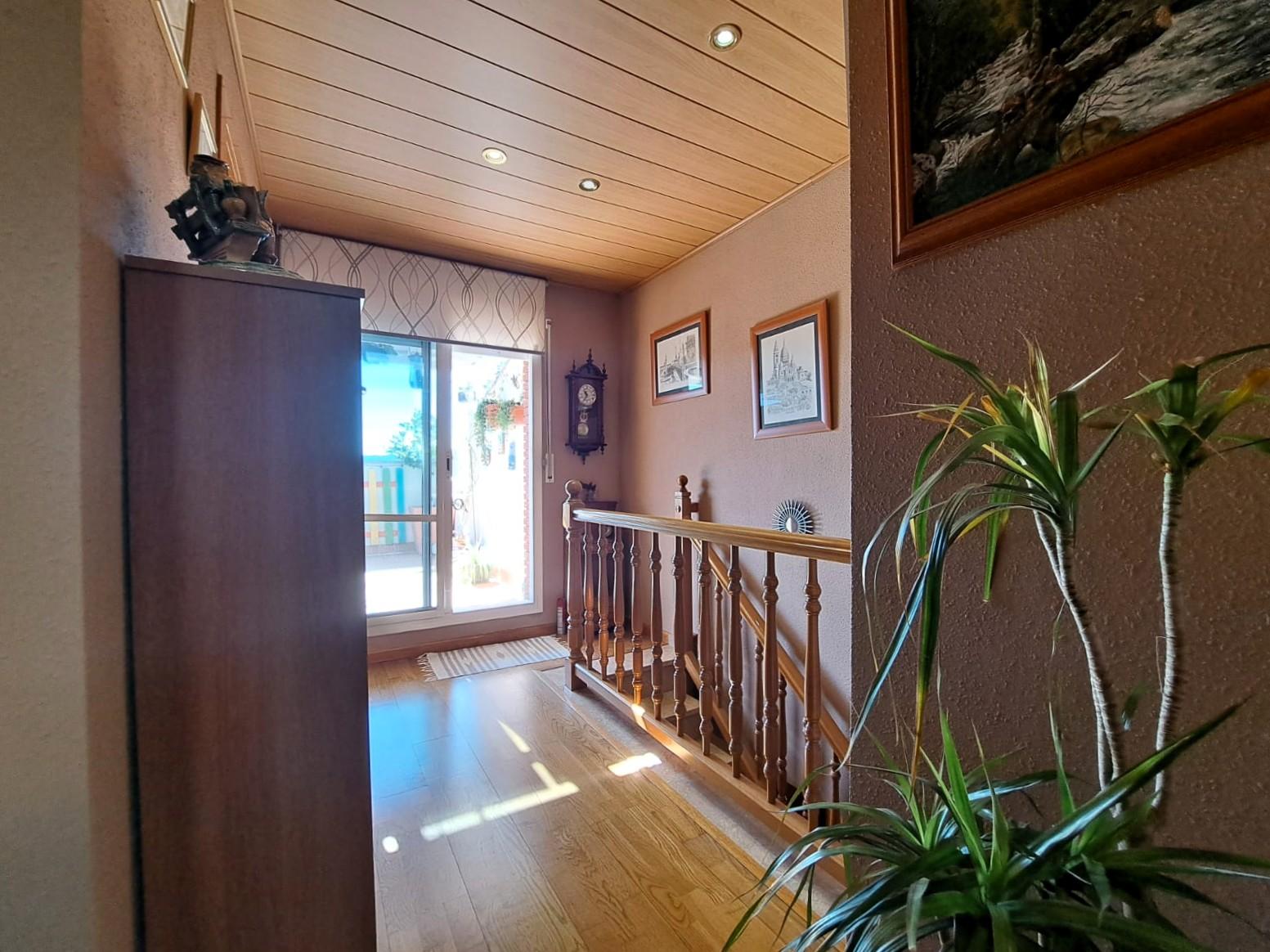 Imagen 25 Dúplex en venta en Olesa De Montserrat / Zona els Closos