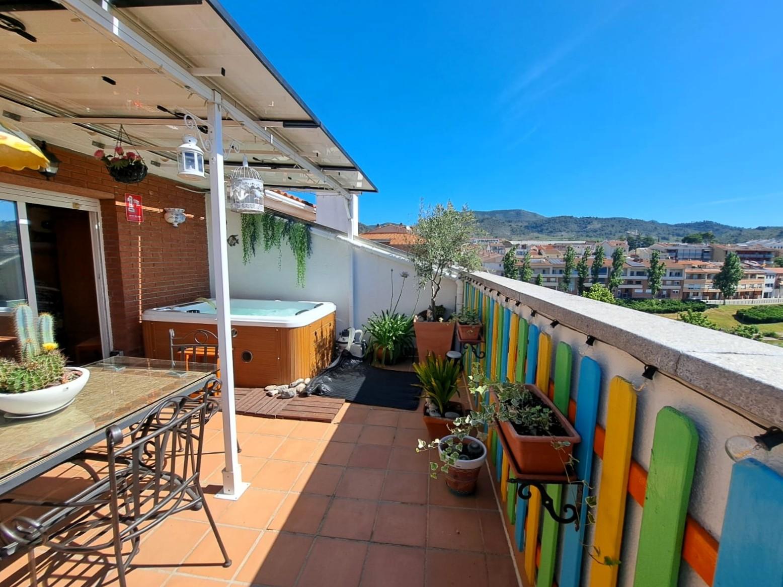 Imagen 1 Dúplex en venta en Olesa De Montserrat / Zona els Closos