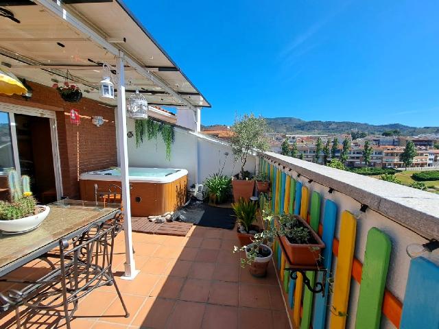 Imagen 1 Inmueble 303540 - Dúplex en venta en Olesa De Montserrat / Zona els Closos