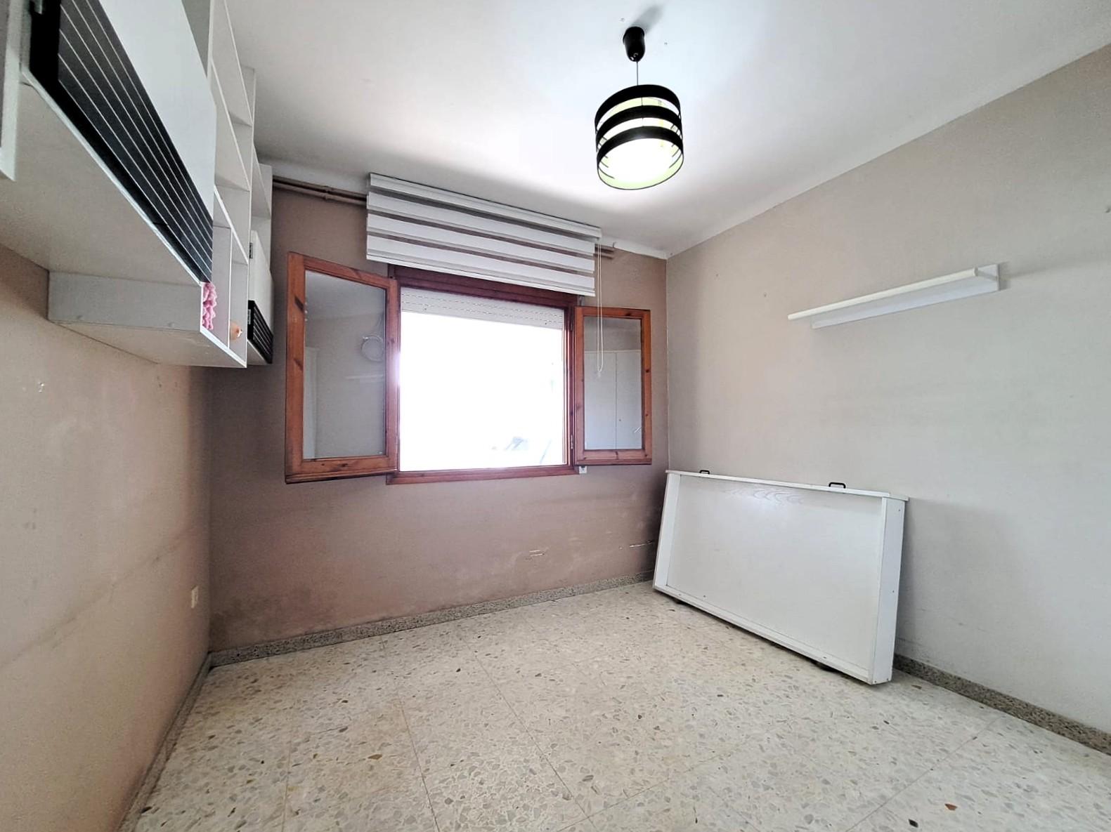 Imagen 30 Piso en venta en Olesa De Montserrat / Junto al Mercadona