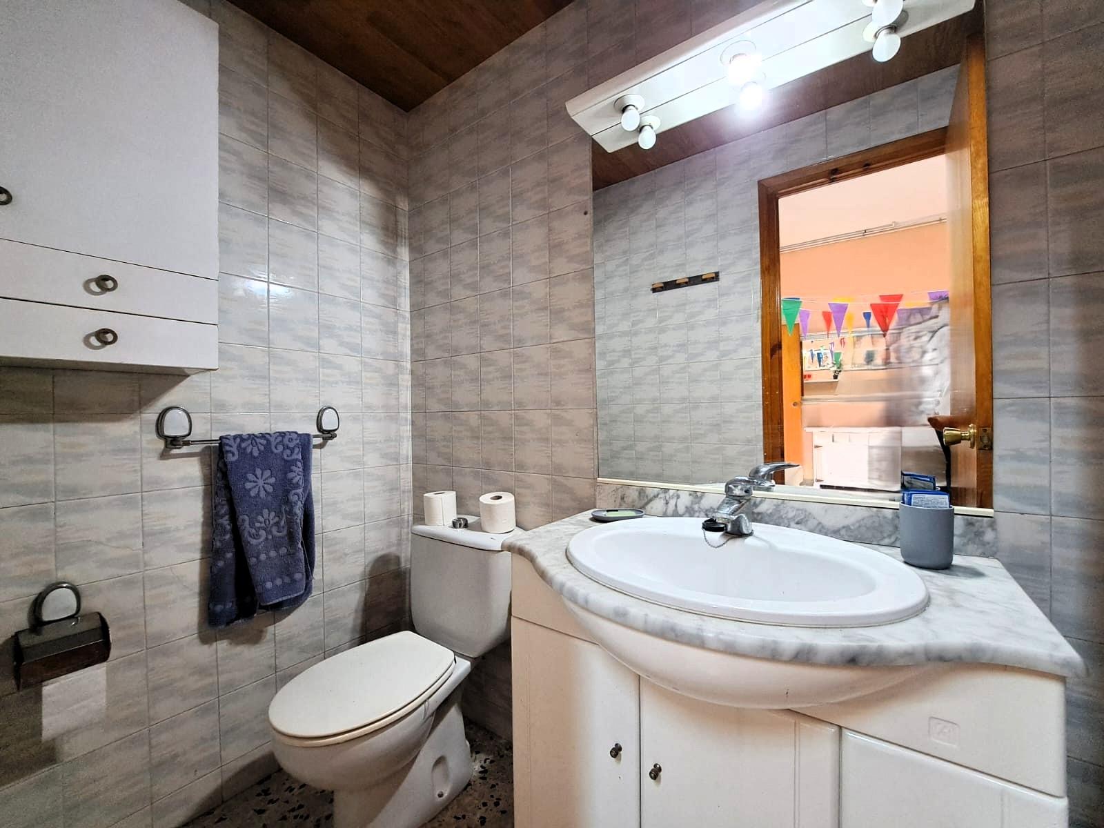 Imagen 40 Piso en venta en Olesa De Montserrat / Junto al Mercadona