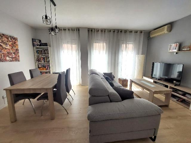 Imagen 4 Inmueble 303801 - Piso en venta en Olesa De Montserrat / Al costat del Moli d´Oli.