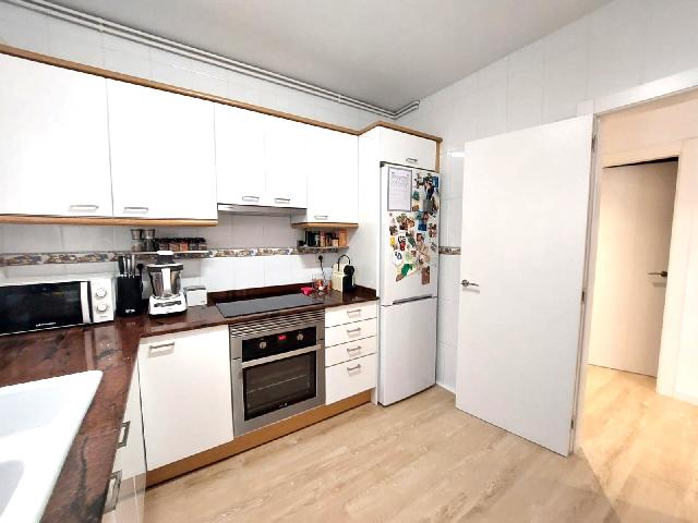 Imagen 10 Inmueble 303801 - Piso en venta en Olesa De Montserrat / Al costat del Moli d´Oli.