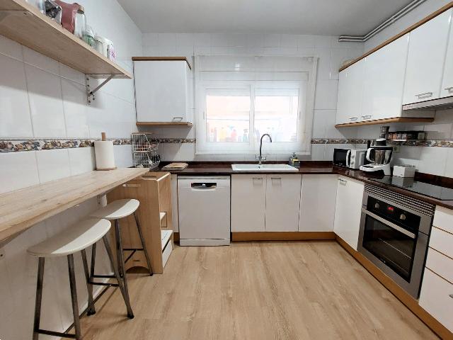 Imagen 8 Inmueble 303801 - Piso en venta en Olesa De Montserrat / Al costat del Moli d´Oli.