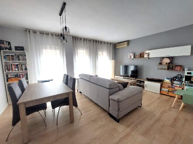 Imagen 5 Inmueble 303801 - Piso en venta en Olesa De Montserrat / Al costat del Moli d´Oli.