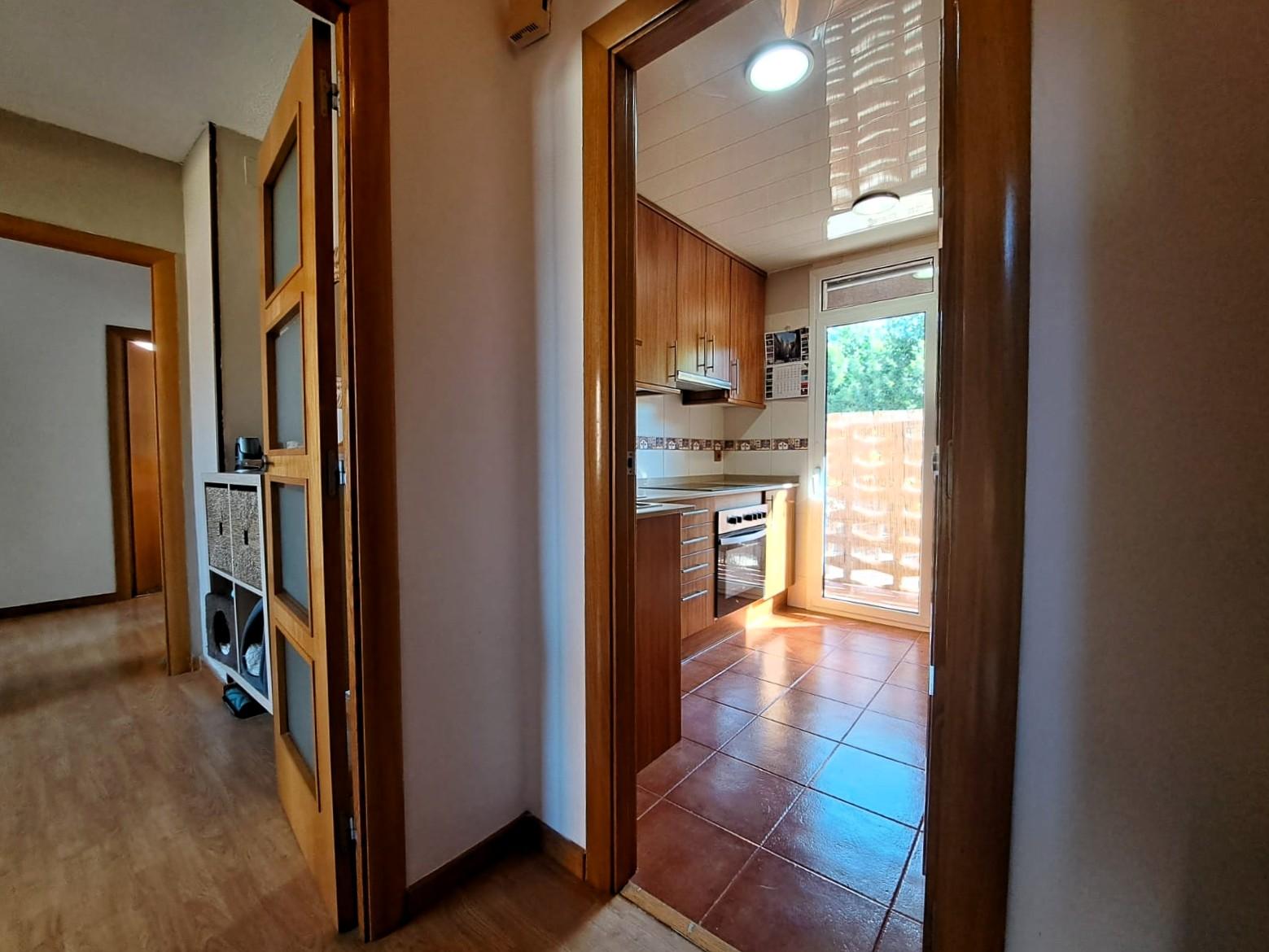 Imagen 6 Piso en venta en Olesa De Montserrat / Al costat de les Planes