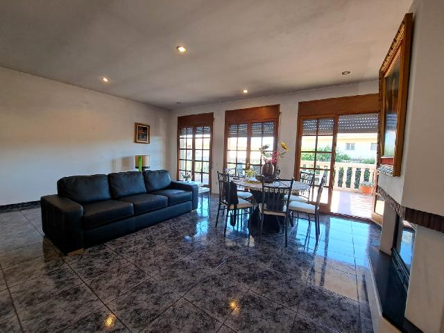 Imagen 7 Inmueble 304559 - Casa Aislada en venta en Bruc (El) / Bruc Residencial cerca Bonpreu-Esclat