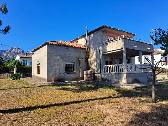 Imagen 2 Inmueble 304559 - Casa Aislada en venta en Bruc (El) / Bruc Residencial cerca Bonpreu-Esclat
