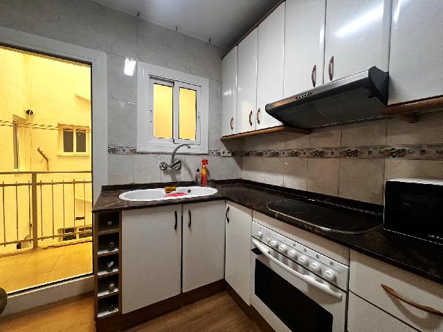 Imagen 7 Inmueble 305097 - Piso en venta en Olesa De Montserrat / Zona de Poble Sec