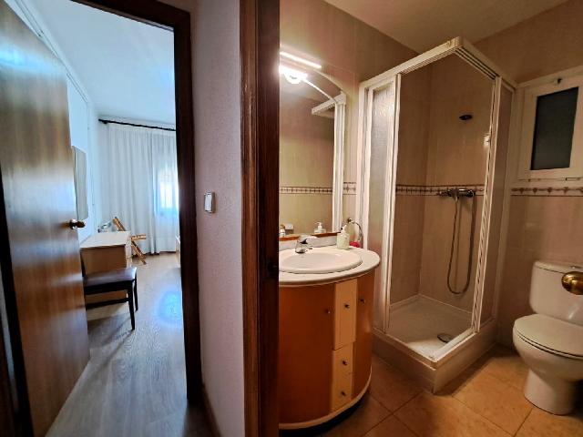 Imagen 13 Inmueble 305097 - Piso en venta en Olesa De Montserrat / Zona de Poble Sec