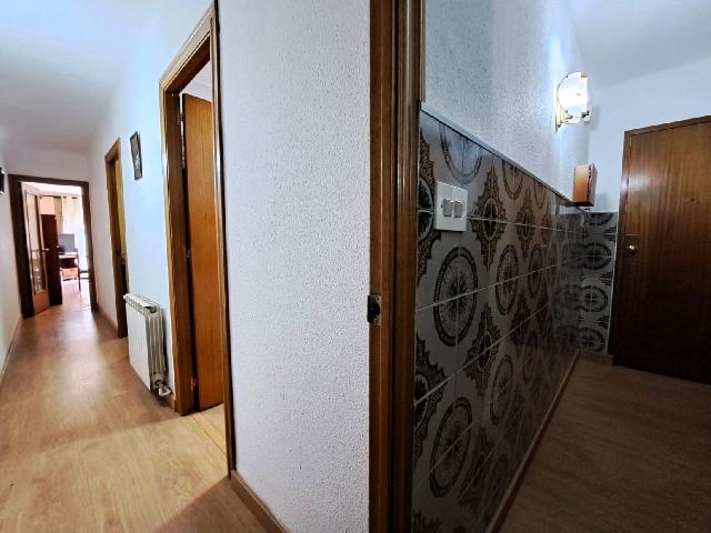 Imagen 21 Inmueble 305097 - Piso en venta en Olesa De Montserrat / Zona de Poble Sec