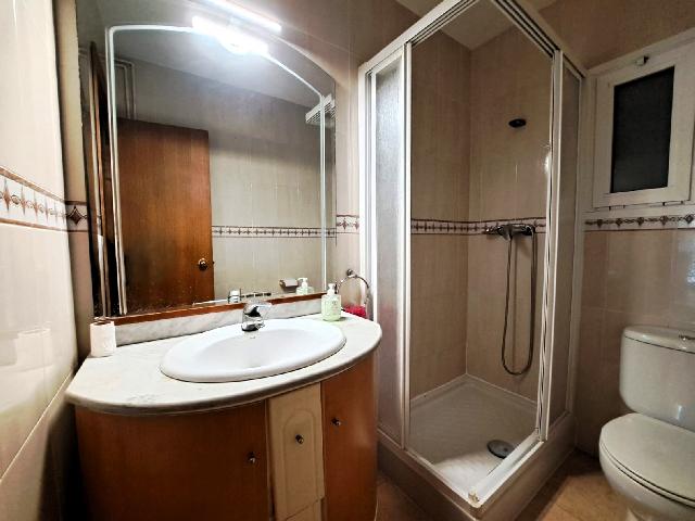 Imagen 15 Inmueble 305097 - Piso en venta en Olesa De Montserrat / Zona de Poble Sec