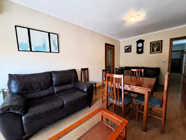 Imagen 6 Inmueble 305097 - Piso en venta en Olesa De Montserrat / Zona de Poble Sec