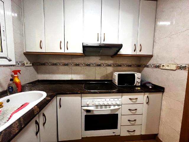 Imagen 8 Inmueble 305097 - Piso en venta en Olesa De Montserrat / Zona de Poble Sec