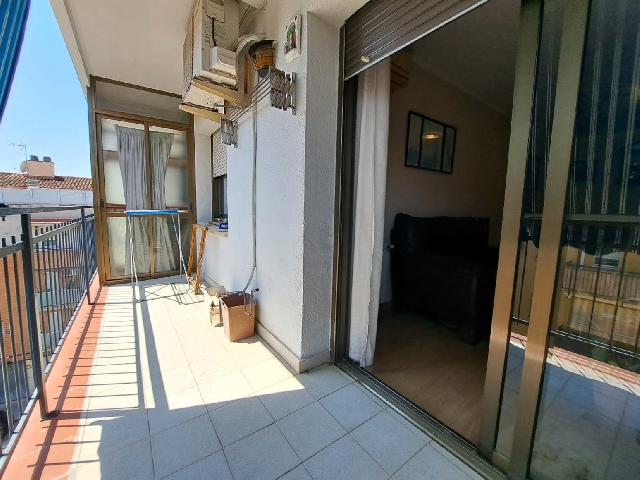 Imagen 8 Inmueble 305097 - Piso en venta en Olesa De Montserrat / Zona de Poble Sec