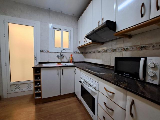 Imagen 23 Inmueble 305097 - Piso en venta en Olesa De Montserrat / Zona de Poble Sec
