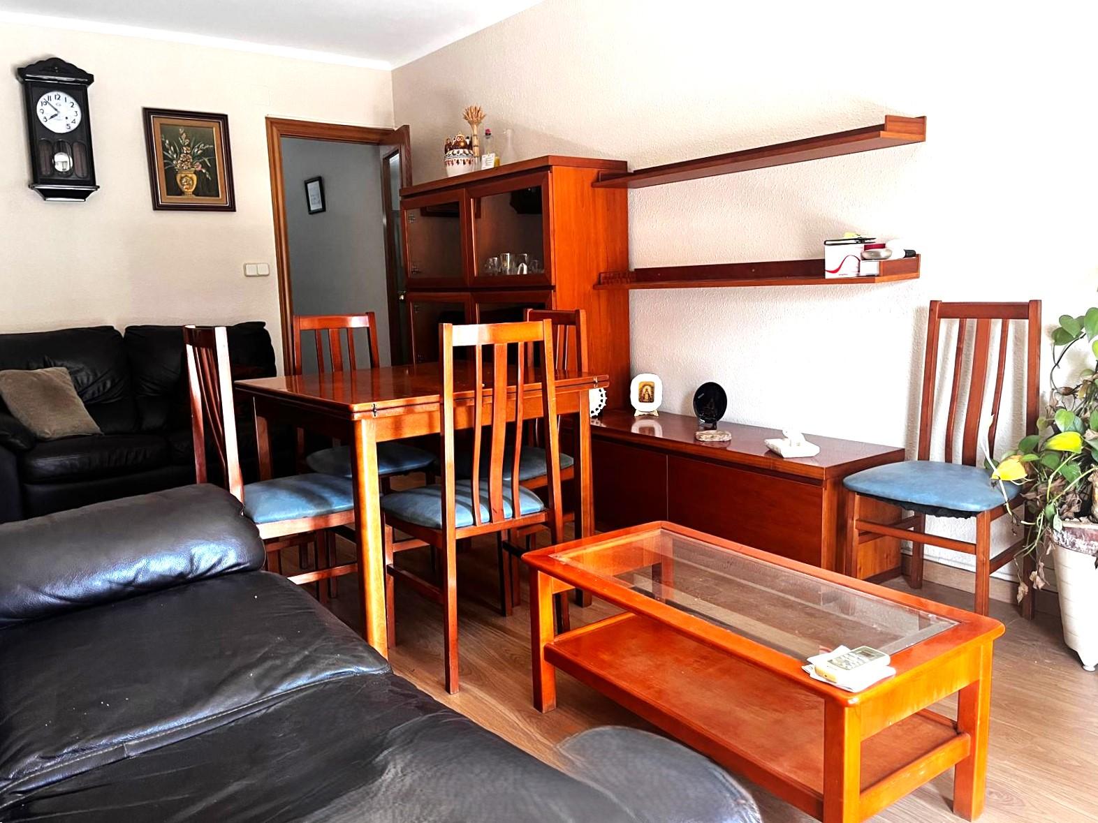 Imagen 5 Piso en venta en Olesa De Montserrat / Zona de Poble Sec