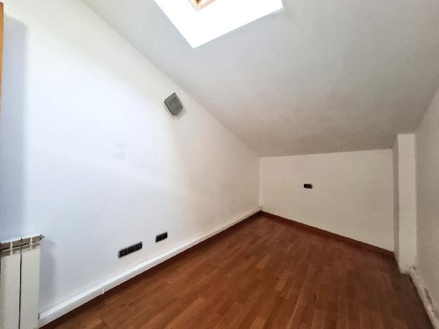 Imagen 18 Inmueble 305210 - Dúplex en venta en Olesa De Montserrat / Zona centro, cerca de La Passió.