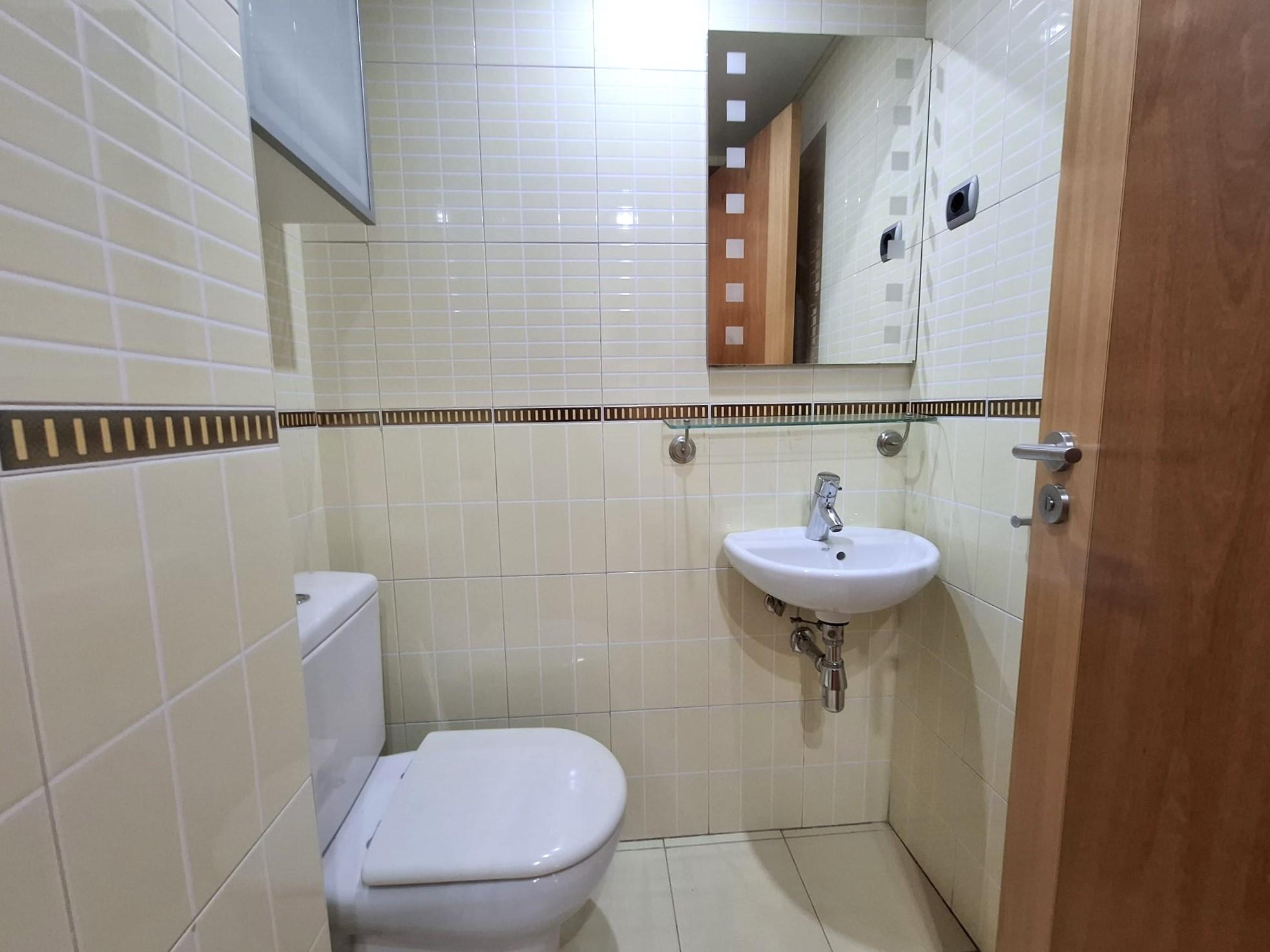 Imagen 8 Dúplex en venta en Olesa De Montserrat / Zona centro, cerca de La Passió.