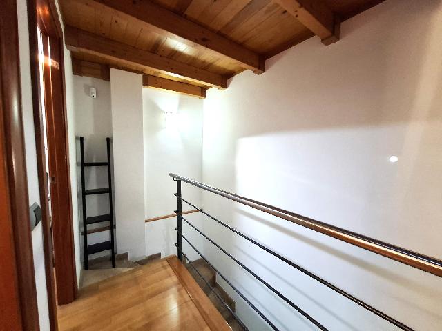 Imagen 12 Inmueble 305210 - Dúplex en venta en Olesa De Montserrat / Zona centro, cerca de La Passió.