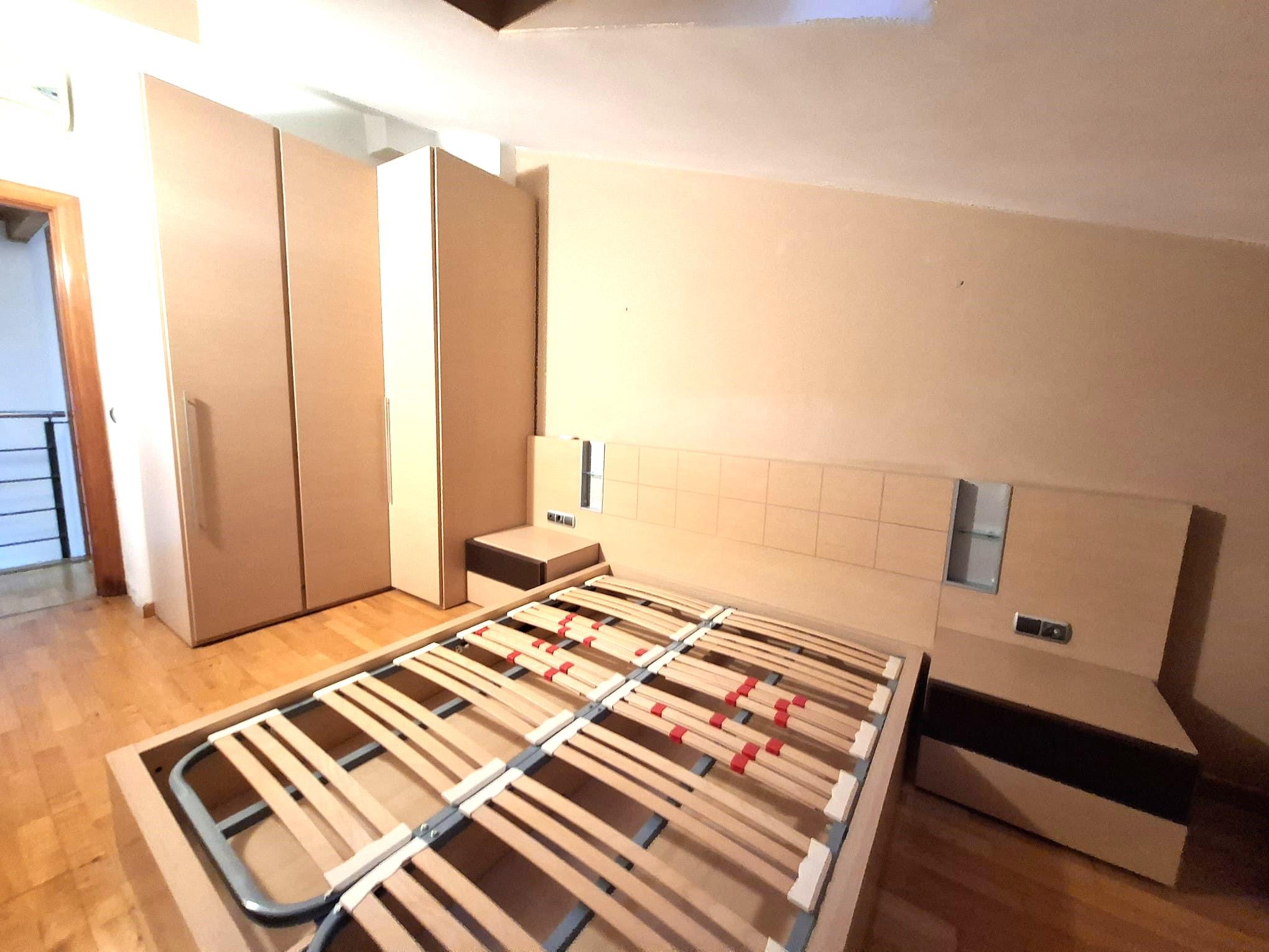 Imagen 14 Dúplex en venta en Olesa De Montserrat / Zona centro, cerca de La Passió.