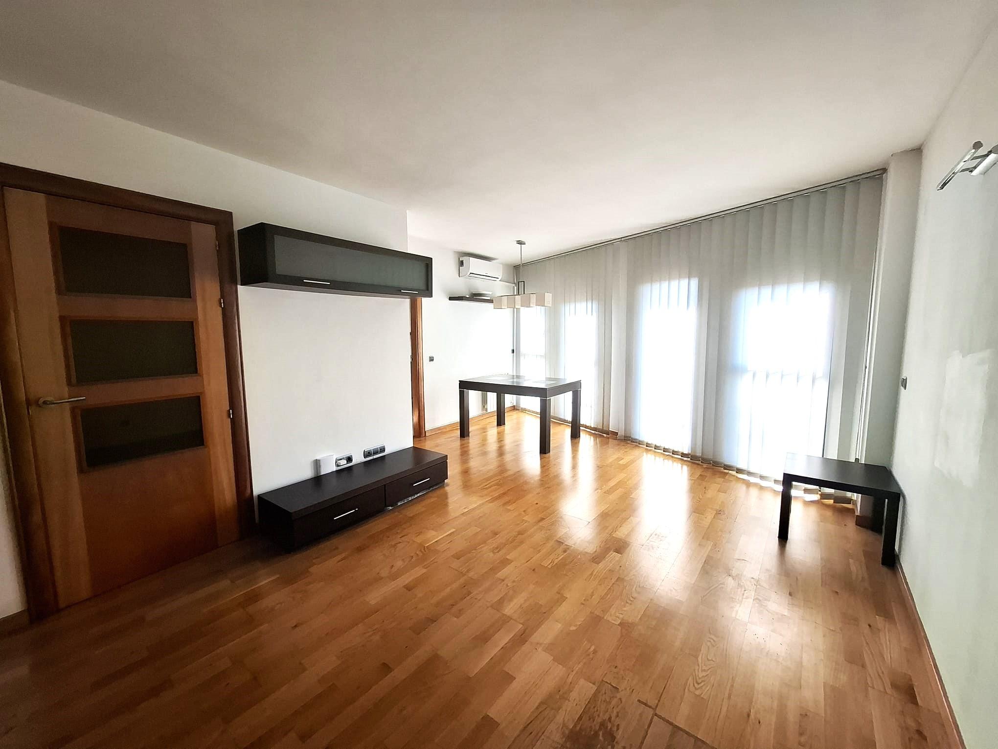 Imagen 4 Dúplex en venta en Olesa De Montserrat / Zona centro, cerca de La Passió.