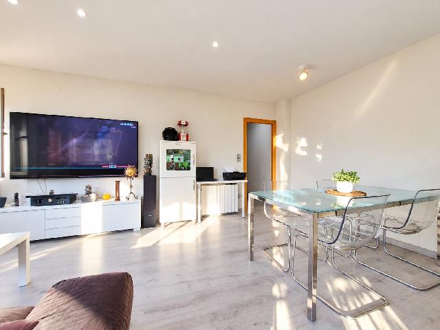 Imagen 2 Inmueble 306673 - Piso en venta en Olesa De Montserrat / En pleno centro