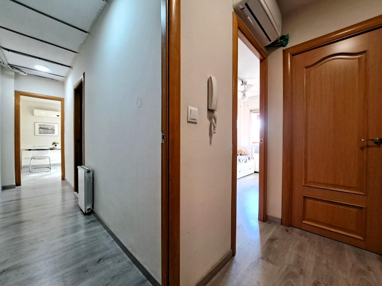 Imagen 10 Piso en venta en Olesa De Montserrat / En pleno centro