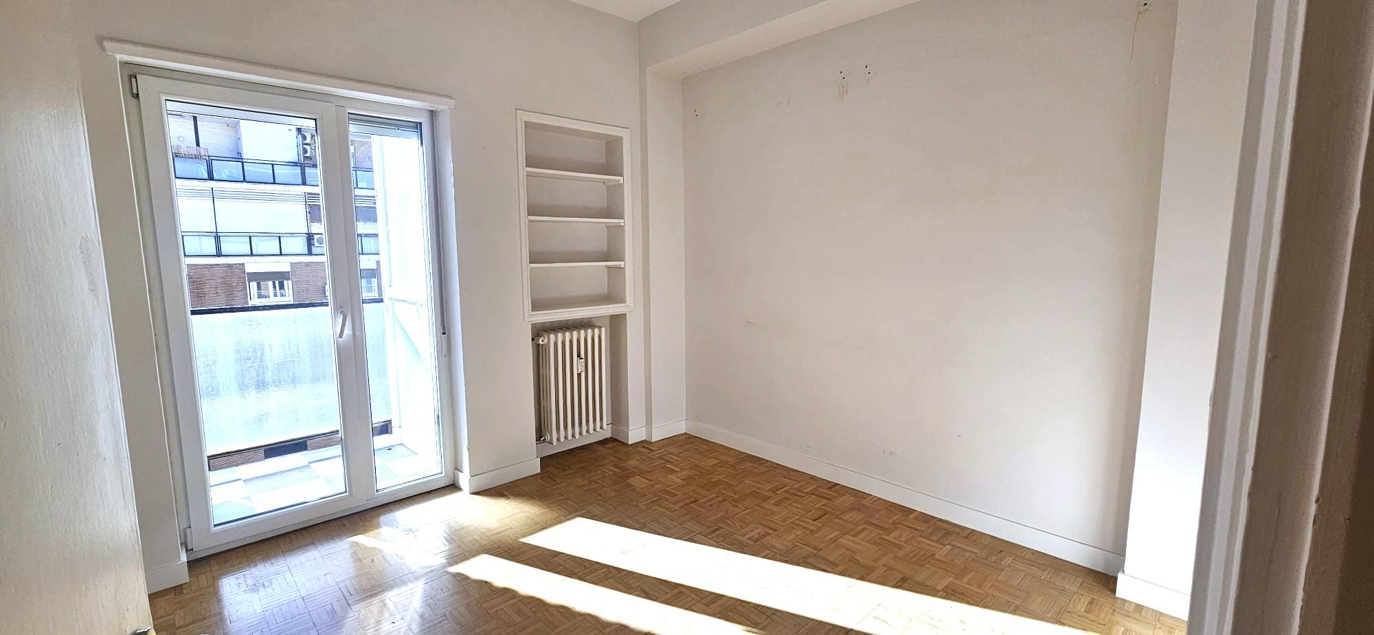 Imagen 18 Piso en venta en Madrid / Cerca del metro Colombia 