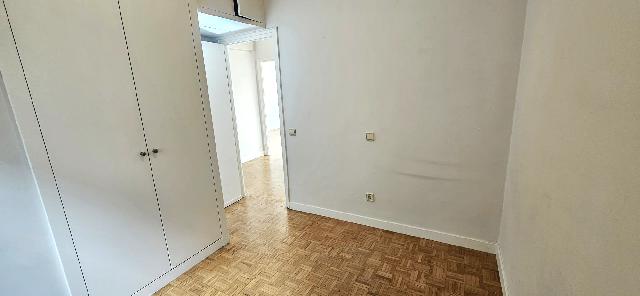 Imagen 19 Inmueble 298896 - Piso en venta en Madrid / Cerca del metro Colombia 