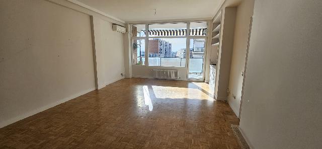 Imagen 4 Inmueble 298896 - Piso en venta en Madrid / Cerca del metro Cuzco y Colombia