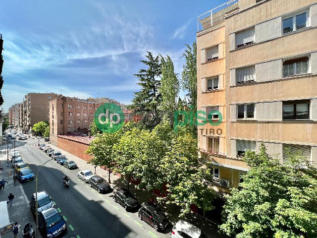 Imagen 2 Inmueble 274028 - Piso en alquiler en Madrid / A 2 minutos andando de Ponzano