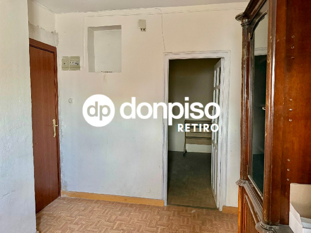 Imagen 2 Inmueble 302157 - Piso en venta en Madrid / A 2min del Metro Palos de la Frontera