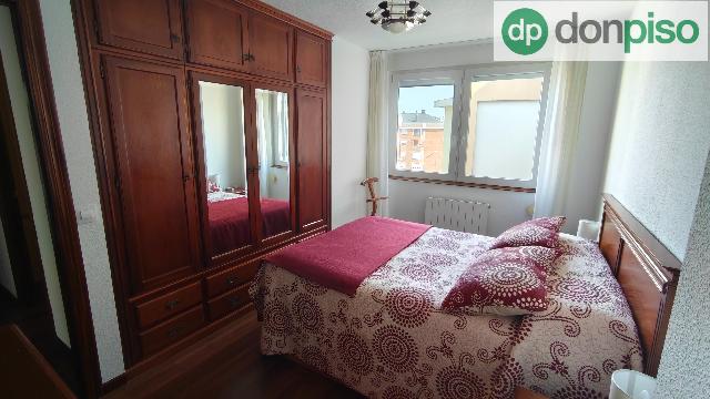 Imagen 5 Inmueble 300970 - Piso en venta en Santa Cruz De Bezana / Urbanización Bezana Lago, en el centro de Bezana 