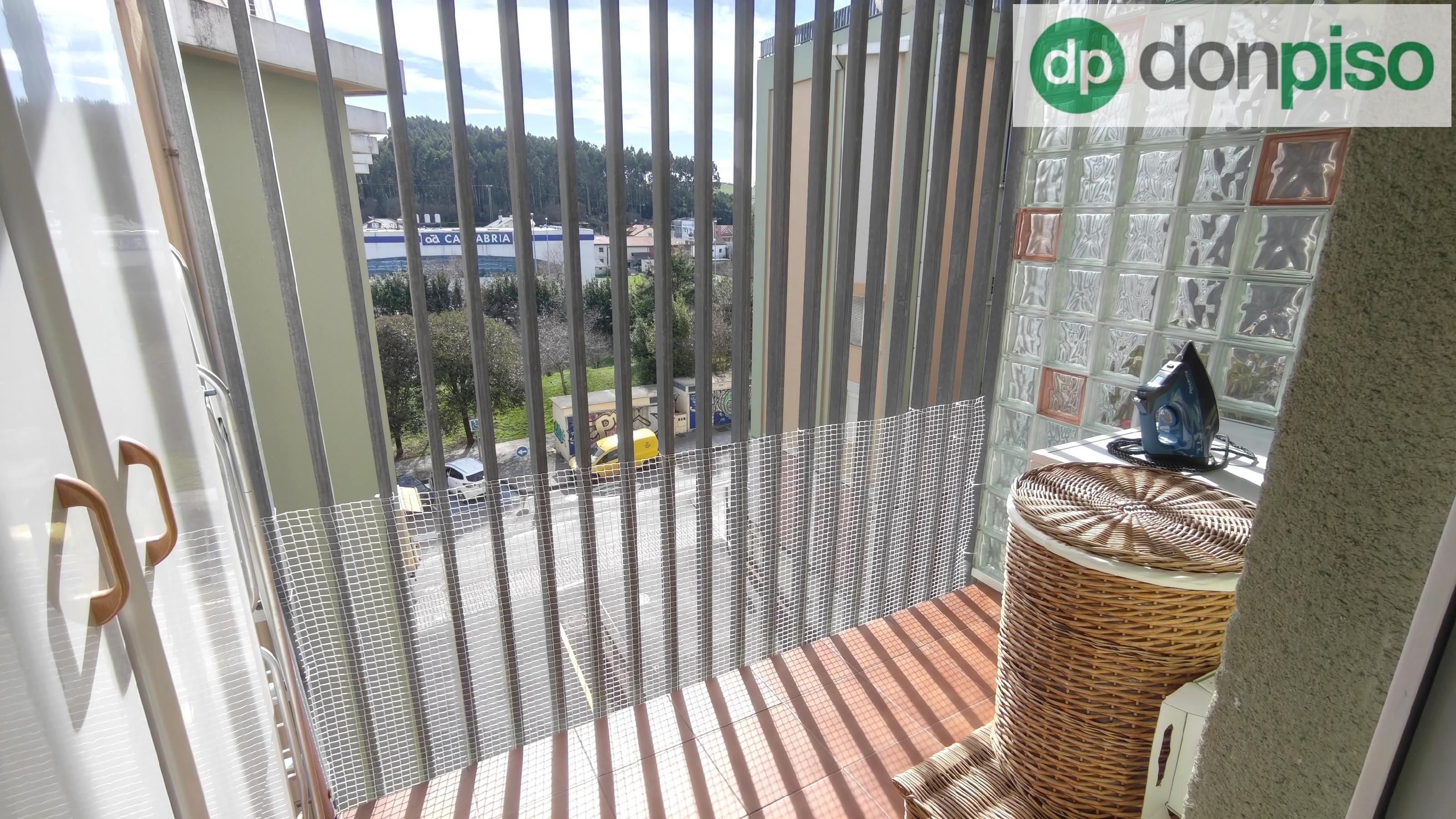 Imagen 21 Piso en venta en Santa Cruz De Bezana / Urbanización Bezana Lago, en el centro de Bezana 